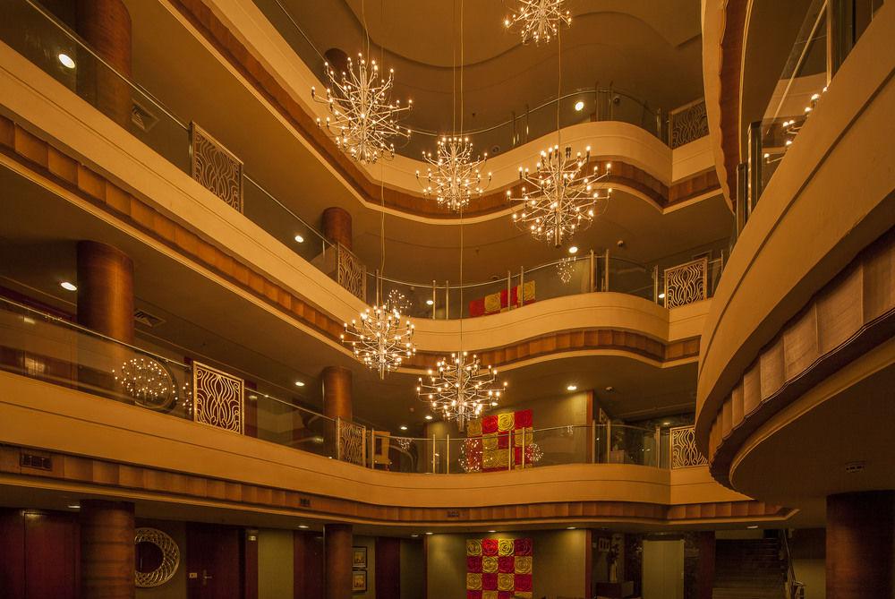 Vesta International Hotel Jaipur Exterior photo