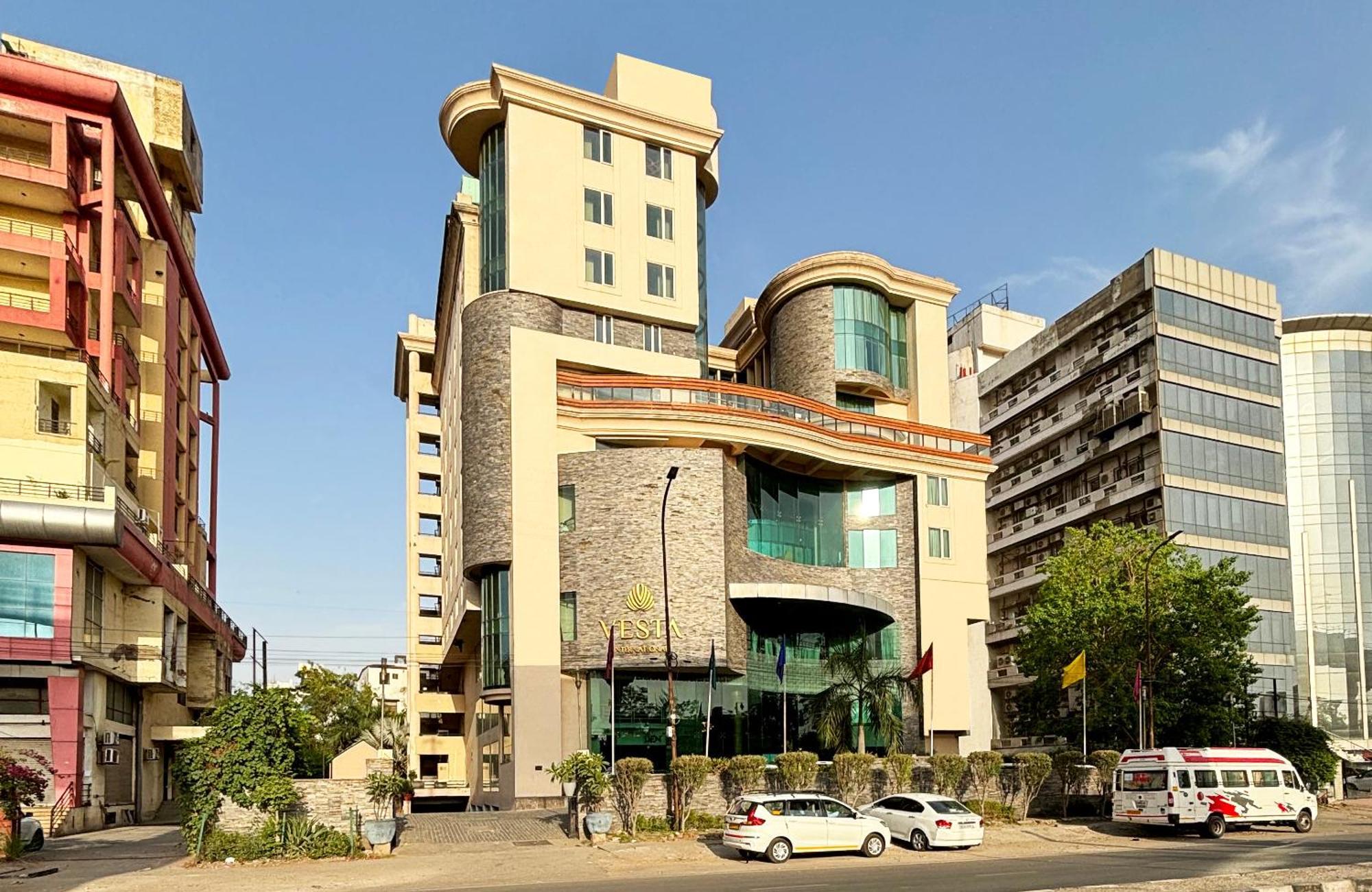 Vesta International Hotel Jaipur Exterior photo